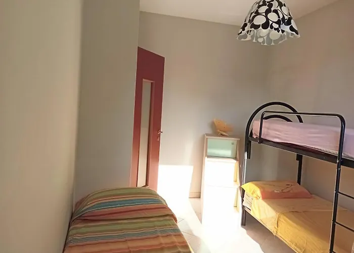 Casa Ely Apartmán *